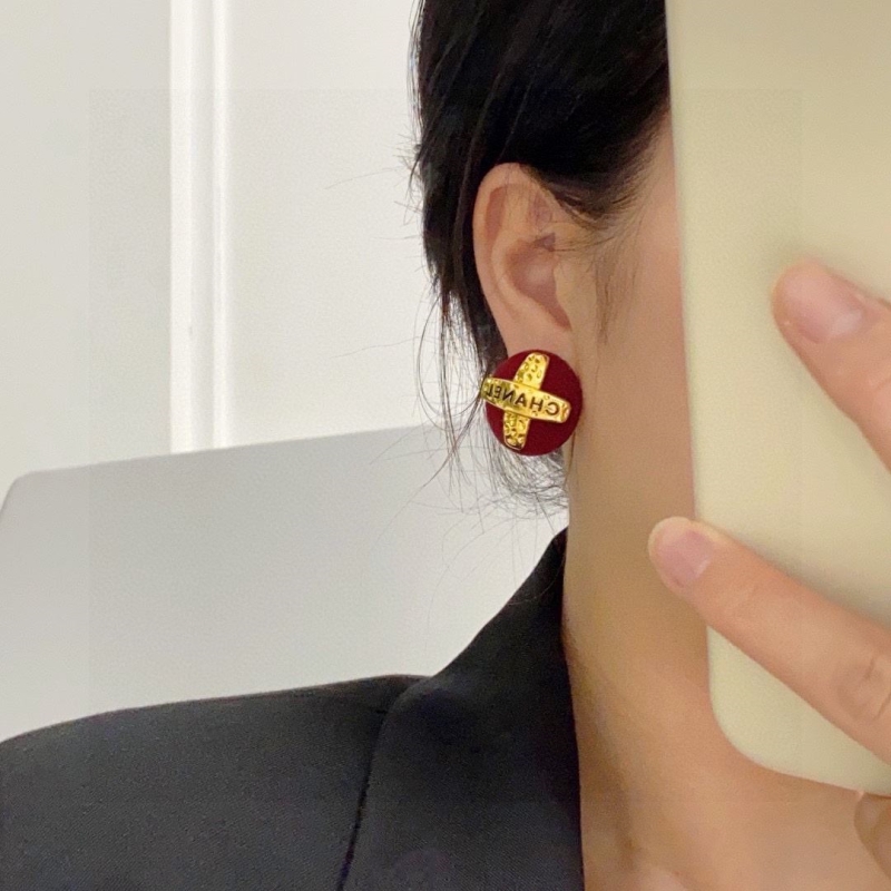 Ch**el earrings